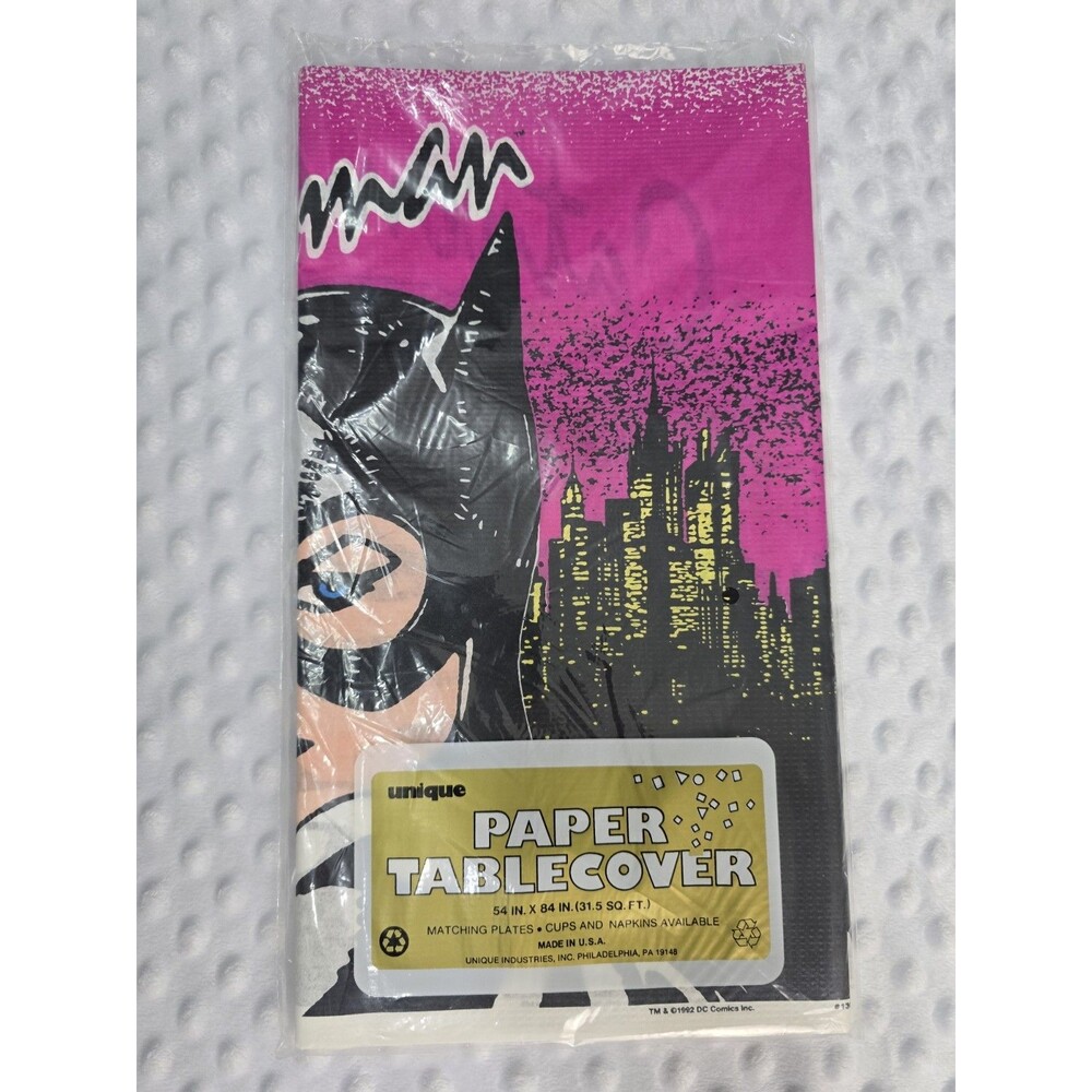 Vintage 1992 Catwoman Party Tablecloth New Unique Birthday Paper Tablecover USA